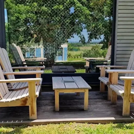 Maison Neuve, Relaxing Countryside With Pool Chillac