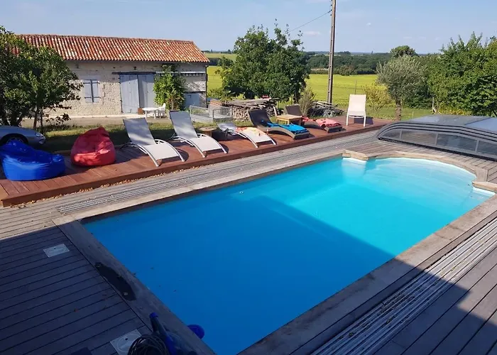 Casa de Férias Maison Neuve, Relaxing Countryside With Pool